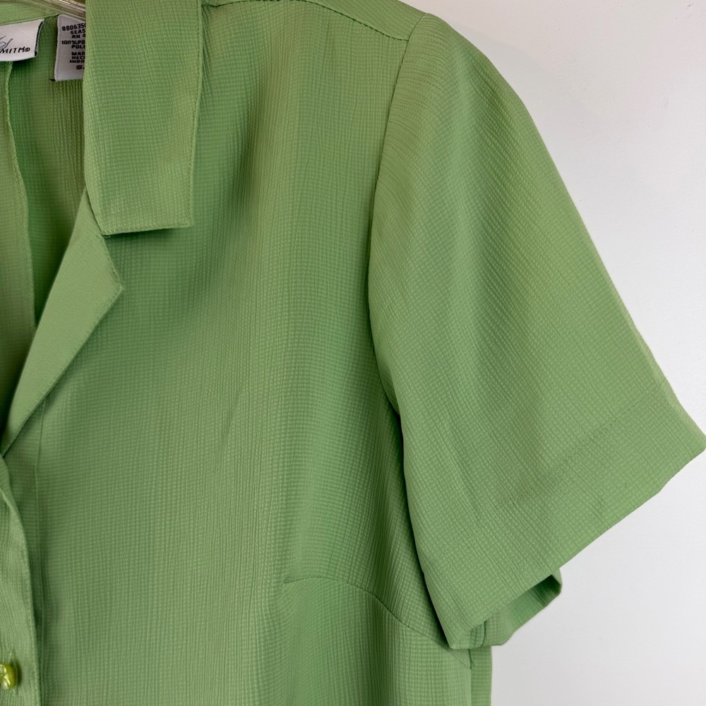 Jaclyn Smith Vintage Button Down Blouse - Picture 3 of 6